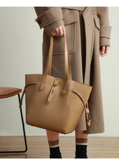 Retro Genuine Leather Women’s Shoulder Bag – Portable & Stylish