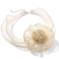 Creative 3D Flower Lace Necklace – Elegant Mesh Clavicle Pendant for Women