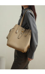 Retro Genuine Leather Women’s Shoulder Bag – Portable & Stylish