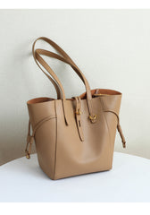 Retro Genuine Leather Women’s Shoulder Bag – Portable & Stylish