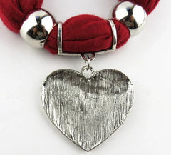 Women’s Fashion Heart-Shaped Pendant Scarf – Elegant Decorative Neck Accessory